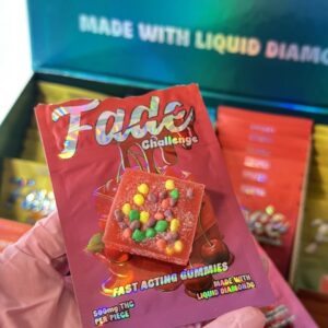 Fade Raspberry