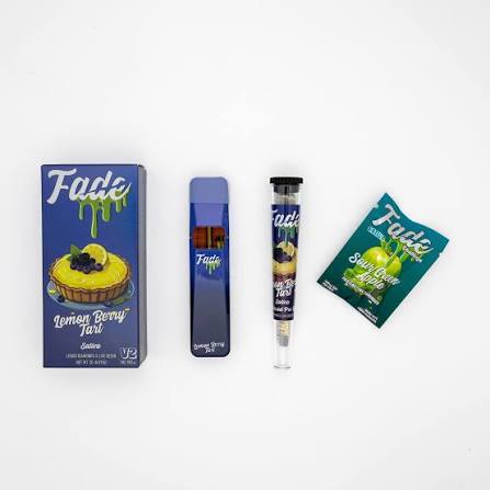 Fade Lemon Berry Tart